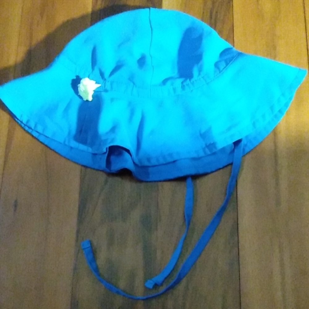 2 Toddler Boys 12-18 Months Sun Hats/Bucket Hats Lot, I Play & First Impressions - Picture 3 of 12